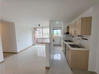 Apartamento de 3 alcobas en venta en Pilsen, Itagüí, 65 m² · foto 6 de 20