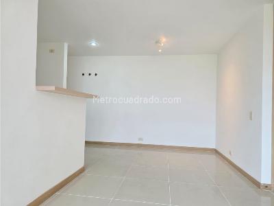 Apartamento de 3 alcobas en venta en Pilsen, Itagüí, 65 m² · foto 8 de 20