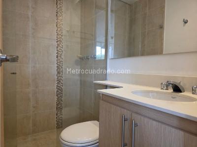 Apartamento de 3 alcobas en venta en Pilsen, Itagüí, 65 m² · foto 11 de 20