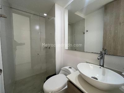 Apartamento de 3 alcobas en venta en Las Lomitas, Sabaneta, 79 m² · foto 12 de 20