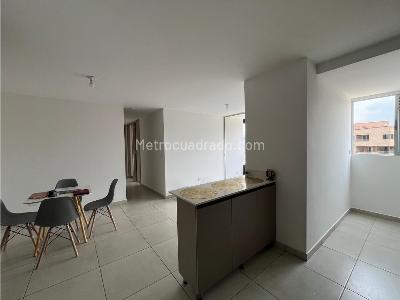 Apartamento de 3 alcobas en venta en Las Lomitas, Sabaneta, 79 m² · foto 6 de 20