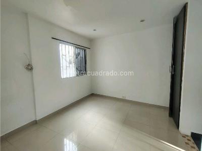 Apartamento de 3 alcobas en arriendo en Laureles, Medellín, 105 m² · foto 4 de 12