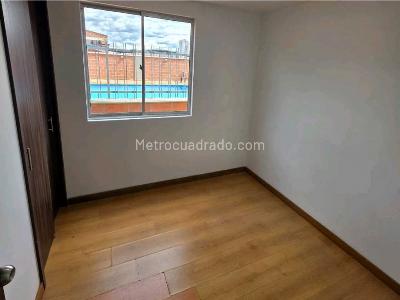 Apartamento de 3 alcobas en venta en Niquia, Bello, 104 m² · foto 5 de 11