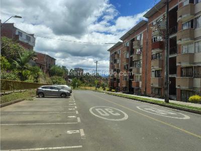 Apartamento de 3 alcobas en venta en Arrayanes, Rionegro, 59 m² · foto 18 de 18