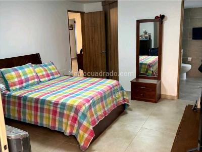 Apartamento en venta en El Poblado, Medellín · foto 11 de 14