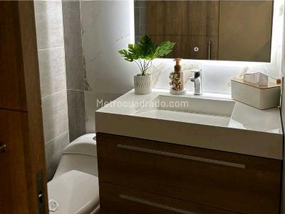 Apartamento en venta en El Poblado, Medellín · foto 14 de 14