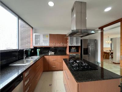 Apartamento en arriendo en El Poblado, Medellín · foto 7 de 20