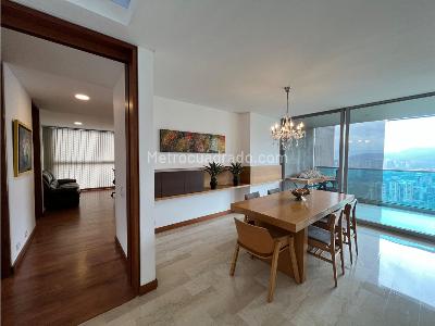 Apartamento en arriendo en El Poblado, Medellín · foto 8 de 20