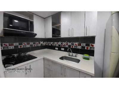 Apartamento de 3 alcobas en venta en Santa Ana, Bello, 54 m² · foto 8 de 20