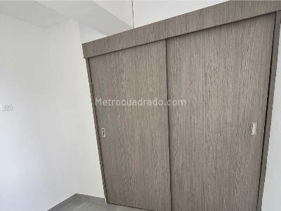 Apartaestudio en venta en Madera, Bello, 40 m² · foto 8 de 8