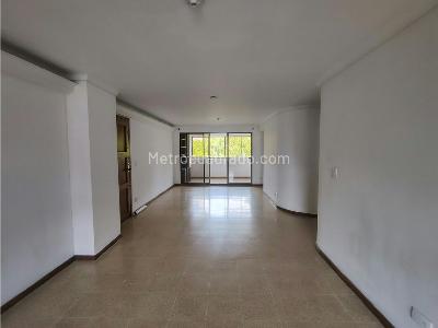 Apartamento en arriendo en Laureles, Medellín · foto 6 de 20
