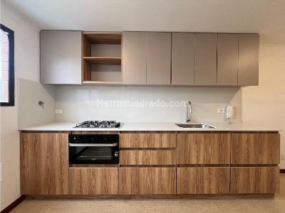 Apartamento en arriendo en Laureles, Medellín · foto 9 de 20