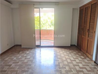 Apartamento en arriendo en Laureles, Medellín · foto 18 de 20