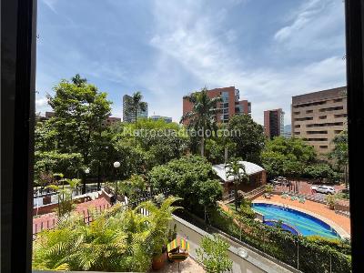 Apartamento de 3 alcobas en venta en El Poblado, Medellín, 137 m² · foto 5 de 20