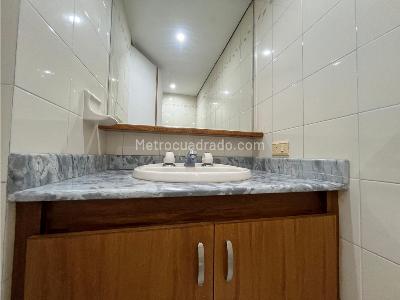 Apartamento de 3 alcobas en venta en El Poblado, Medellín, 137 m² · foto 8 de 20