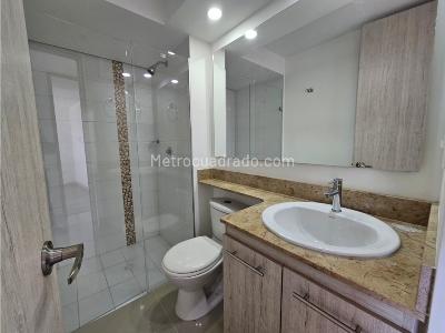 Apartamento de 3 alcobas en venta en La Doctora, Sabaneta, 70 m² · foto 12 de 19