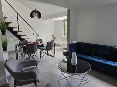 Apartamento de 3 alcobas en arriendo en El Trianon, Envigado, 103 m² · foto 3 de 20