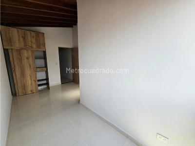 Apartamento en venta en Parque Principal, Itagüí · foto 6 de 16