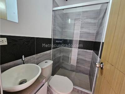 Apartamento en venta en Parque Principal, Itagüí · foto 7 de 16