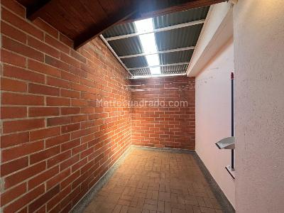 Apartamento de 4 alcobas en venta en Lorena, Medellín, 240 m² · foto 11 de 20