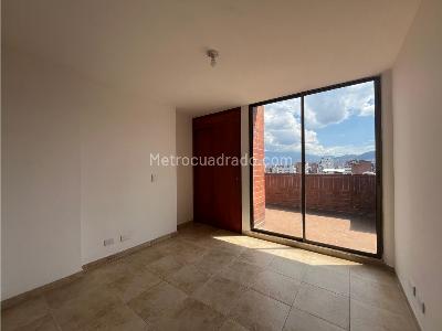 Apartamento de 4 alcobas en venta en Lorena, Medellín, 240 m² · foto 20 de 20