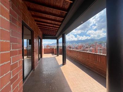 Apartamento de 4 alcobas en venta en Lorena, Medellín, 240 m² · foto 4 de 20