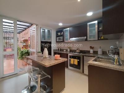 Apartamento en venta en Los Rosales, Bogotá · foto 3 de 19