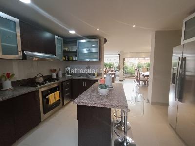 Apartamento en venta en Los Rosales, Bogotá · foto 6 de 19