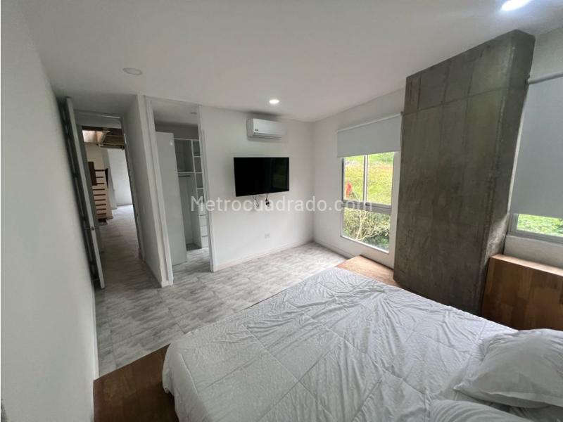 Piso – Envigado - Más