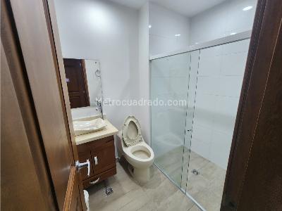 Apartamento de 5 alcobas en venta en Laureles Nutibara, Medellín, 285 m² · foto 15 de 20