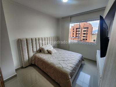 Apartamento de 5 alcobas en venta en Laureles Nutibara, Medellín, 285 m² · foto 17 de 20
