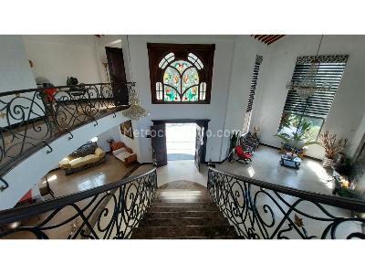 Casa de 5 alcobas en venta en Sabaneta Las Lomitas, Sabaneta · foto 18 de 20
