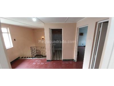 Casa en arriendo en Laureles Santa Gema, Medellín · foto 12 de 18