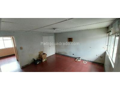 Casa en arriendo en Laureles Santa Gema, Medellín · foto 14 de 18
