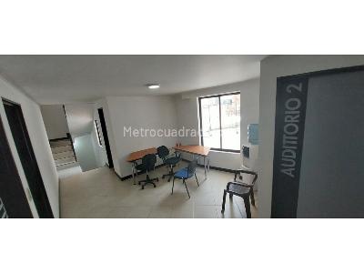 Casa de 5 alcobas en venta en Estadio Laureles Medellin, Medellín, 223 m² · foto 7 de 19