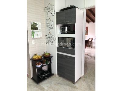 Apartamento de 4 alcobas en venta en Florida Nueva Estadio, Medellín, 125 m² · foto 8 de 19