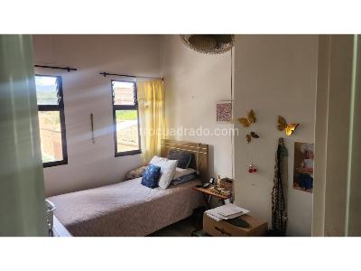Apartamento de 4 alcobas en venta en Florida Nueva Estadio, Medellín, 125 m² · foto 12 de 19