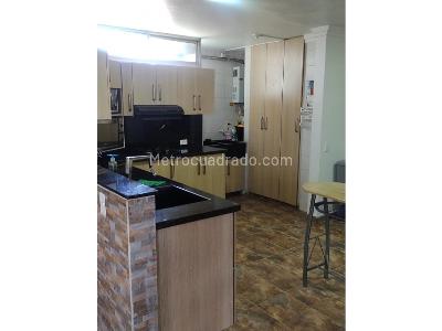 Apartamento de 3 alcobas en venta en Santa Gema Laureles, Medellín, 185 m² · foto 7 de 20