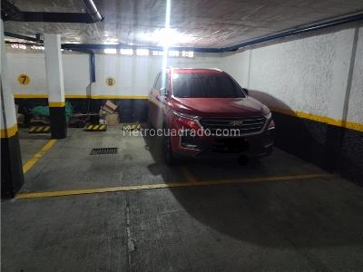 Apartamento de 3 alcobas en venta en Santa Gema Laureles, Medellín, 185 m² · foto 20 de 20