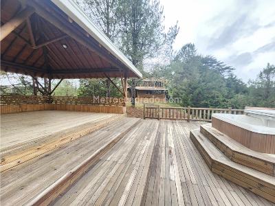 Casa de 5 alcobas en venta en Santa Elena, Medellín · foto 17 de 20