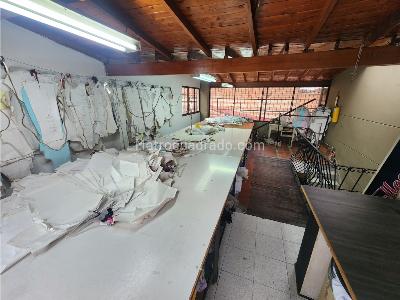 Casa de 5 alcobas en arriendo en Simon Bolivar Laureles, Medellín, 320 m² · foto 20 de 20