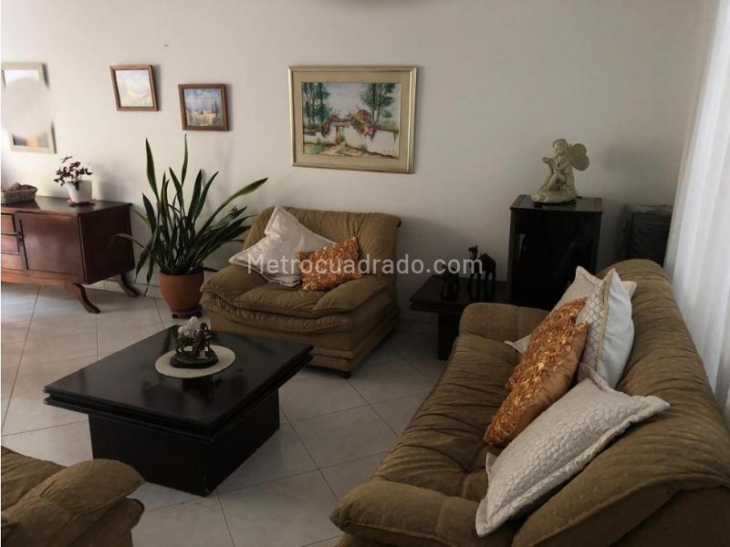 Casa – Medellín - Más