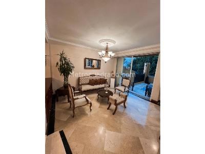 Casa de 4 alcobas en venta en Loma Del Escobero, Medellín, 248 m² · foto 3 de 20