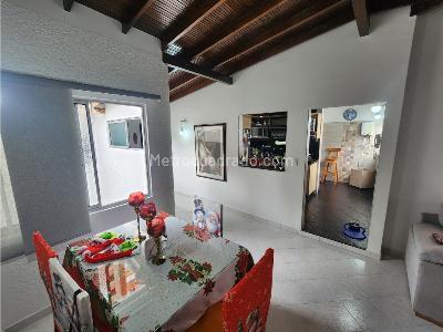 Apartamento de 2 alcobas en venta en Conquistadores Laurales, Medellín, 82 m² · foto 3 de 20