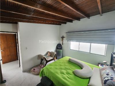 Apartamento de 2 alcobas en venta en Conquistadores Laurales, Medellín, 82 m² · foto 9 de 20