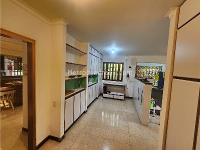 Casa de 5 alcobas en venta en Via Las Palmas Poblado, Medellín · foto 20 de 20