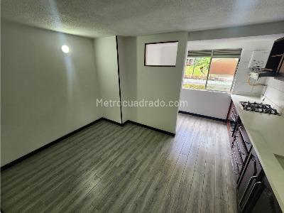 Apartamento en venta en Laureles La Almeria, Medellín · foto 6 de 20