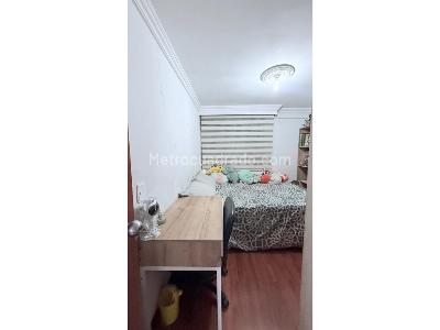 Apartamento en venta en Laureles La Almeria, Medellín · foto 19 de 20