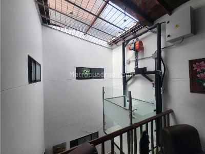 Casa de 5 alcobas en venta en Simon Bolivar La America, Medellín, 230 m² · foto 10 de 20