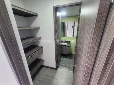 Apartamento de 3 alcobas en venta en Via Las Palmas Poblado, Medellín, 76 m² · foto 13 de 20